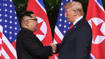 Trump logra lo imposible y se reúne con Kim Jong-un