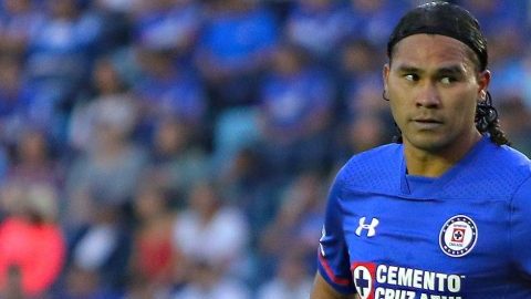 Carlos Peña se va del Cruz Azul con rumbo a Aguascalientes. (Foto: Imago7/Alejandra Suárez)