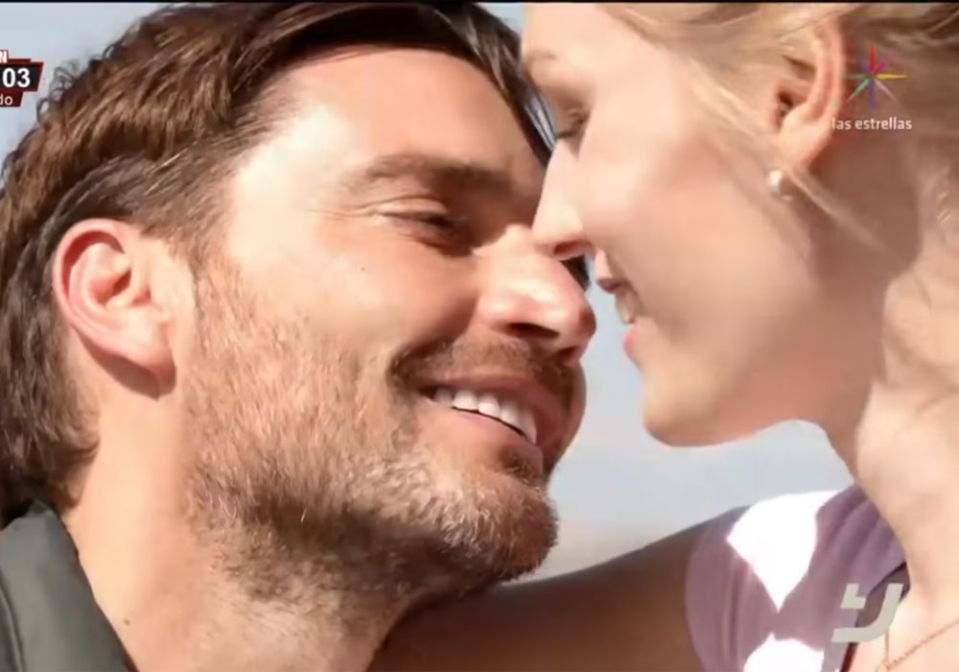 Julián Gil se olvida por completo de Marjorie de Sousa con esta bella rusa - La Opinión