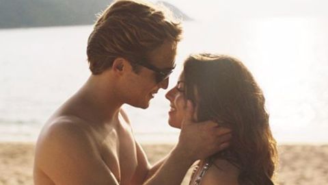 Luis Miguel La Serie mostró romance con Adela Noriega
