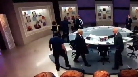 Andrés Manuel López Obrador al finalizar el debate.