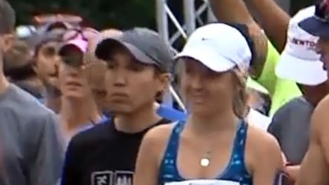 4,900 atletas participaron en la maratón.