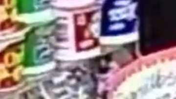 El NYPD difundió un video de sospechosos del crimen.