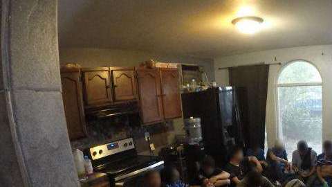 El operativo se realizó en una casa en Laredo, Texas.