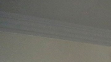 Bertha Alicia Luna dice llevar más de dos décadas viviendo en el lugar. / Foto: Aurelia Ventura/La Opinion)Ê