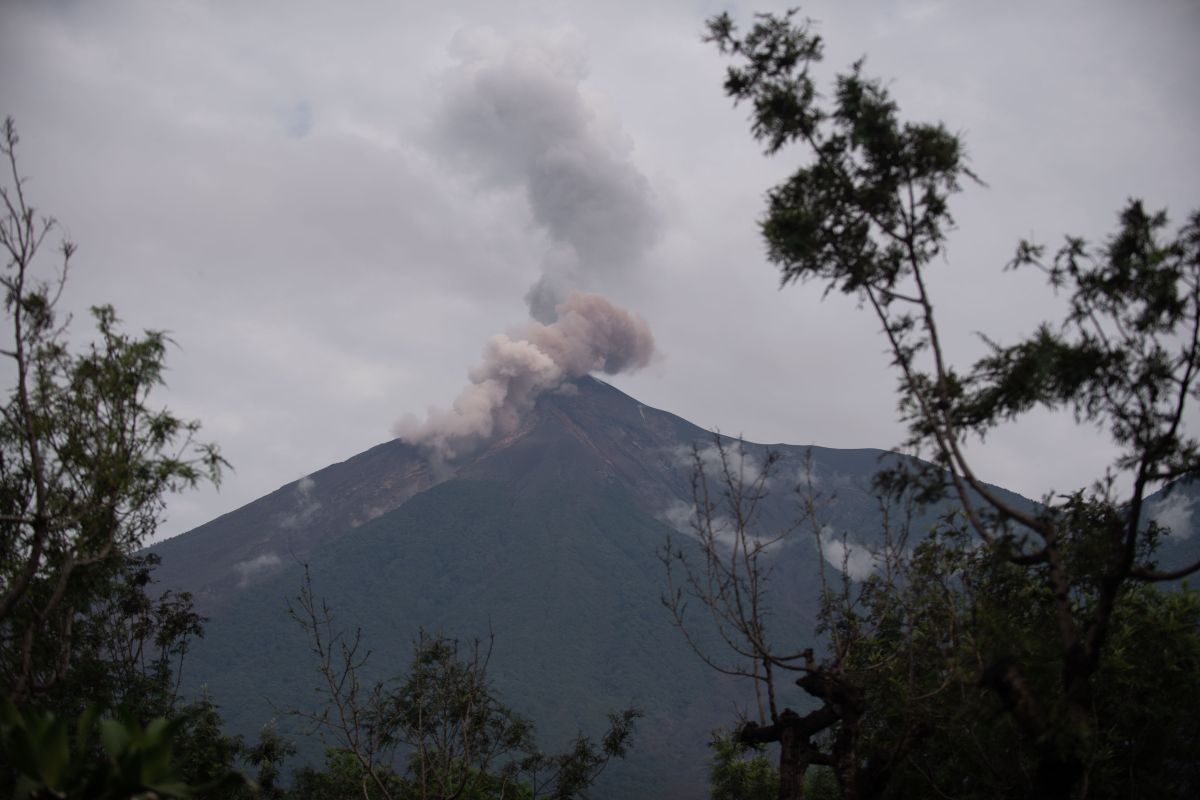 El volcán de Fuego aumenta su actividad.