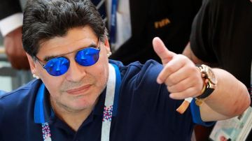 Maradona se muestra alegre por el triunfo de López Obrador en las elecciones presidenciales