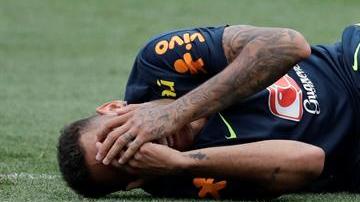 El jugador de Brasil Neymar Jr  y su 'show' en Rusia. (Foto: EFE/Sebastião Moreira)