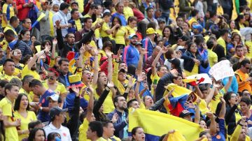Aficionados de Colombia exigen la revisión del partido ante Inglaterra
