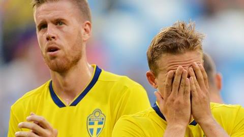 Los jugadores de Suecia se lamentan tras la eliminación del Mundial de Rusia 2018