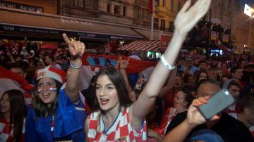 Los aficionados croatas celebraron hasta altas horas de la madrugada