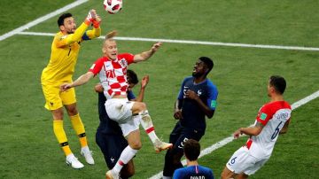 Francia volvió a mostrar superioridad sobre Croacia en Mundiales. (Foto: EFE/Lavandeira jr)