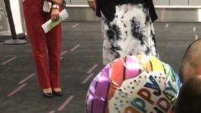 Padre e hijo finalmente juntos.