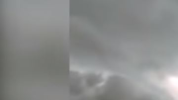 Dios entre las nubes