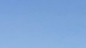 La salida de la autopista 15 hacia el norte de Kenwood y el carril para camiones se han cerrado.