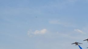 La patrulla aérea adorno el cielo con la bandera de Francia. BERTRAND GUAY/AFP/Getty Images