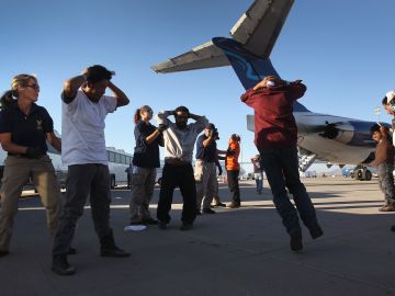 Undocumented Immigrants To U.S. Repatriated To Guatemala