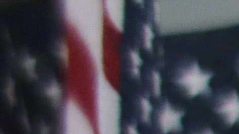 Los inmigrantes deben revisar con detalle sus aplicaciones ante USCIS.