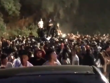 Unas 1,500 hubieron de evacuar el lugar.