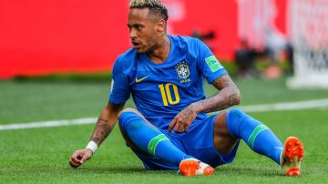 Neymar fue duramente criticado en el Mundial por sus constantes caídas