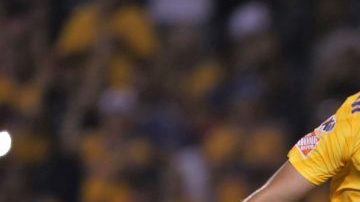 André-pierre Gignac festeja su primer gol en el torneo Apertura 2018 de la Liga MX con los Tigres de la UANL. (Foto: Imago7)