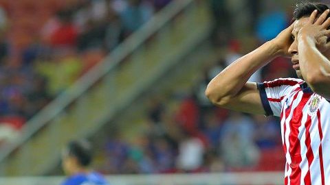 Chivas no levanta en la Liga MX y ligó dos derrotas tras perder con Cruz Azul. (Foto: Imago7/Jorge Barajas)