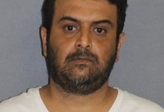 Imran Saaduddin Ahmad, de 39 años, de Irvine.