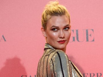 Karlie Kloss.