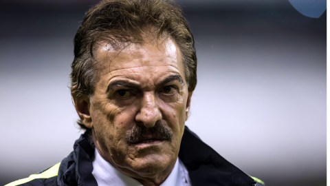 Ricardo La Volpe fue acusado por la podóloga de Chivas de hostigamiento sexual