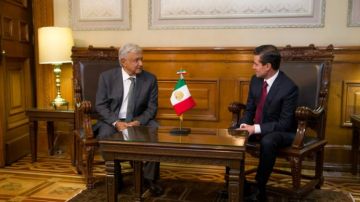 López Obrador y Peña Nieto, en su primera reunión tras los comicios.