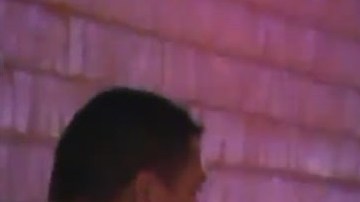 La policía arrestó al conductor tras someterlo a una revisión del alcoholímetro.