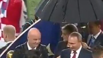 Vladimir Putin no fue cortés con sus invitados.