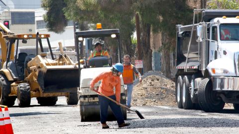 Pasadena será la primera ciudad del sur de California en obligar a sus trabajadores a estar vacunados.