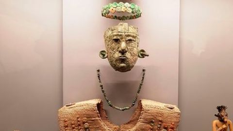 El ajuar funerario de la Reina Roja.