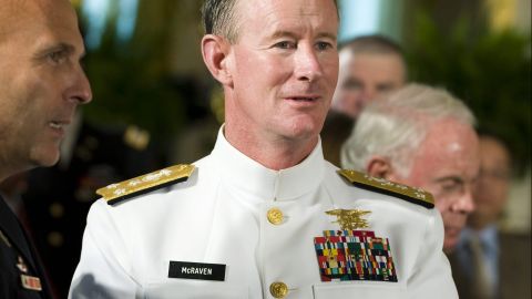 El almirante retirado de la Armada William McRaven.