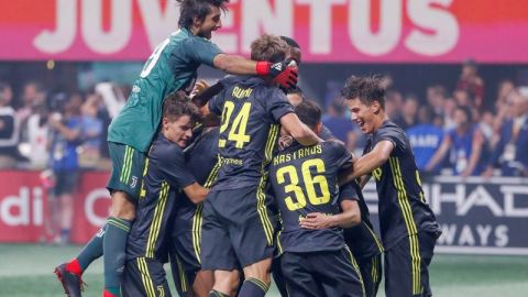 La Juventus ganó en penales (3-5) el Partido de las Estrellas de la MLS en Atlanta. (Foto: EFE/Erik S. Lesser)