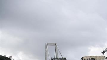 El exjugador Davide Capello sobrevivió al derrumbe de un tramo de un puente en Génova. (Foto: EFE/ Luca Zennaro)