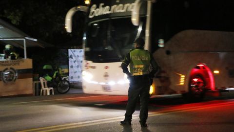 Los venezolanos buscan de todas las formas salir del país.