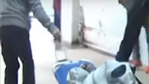 El jugador Amarildo de Jesús del Destroyers boliviano sufrió una crisis de hipotermia.