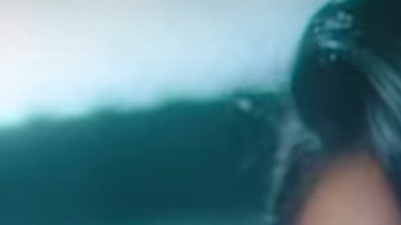 Becky G y Natti Natasha en el video "Sin Pijama"