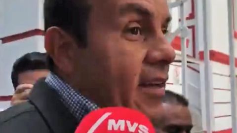 El polémico exjugador Cuauhtémoc Blanco se pronuncia por un extranjero para el banquillo tricolor.