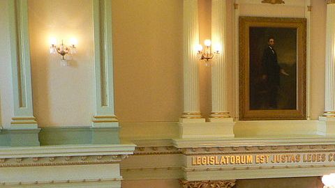 El plan de apoyo económico fue aprobado por unanimidad en la Asamblea y el Senado de California.