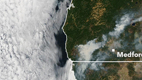 El humo de los incendios del Oeste cubre varios estados. Cortesía Observatorio de la Tierra/NASA