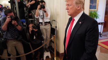 Al indultar a Manafort, Trump podría asegurar que no lo incrimine en el caso de la Trama Rusa