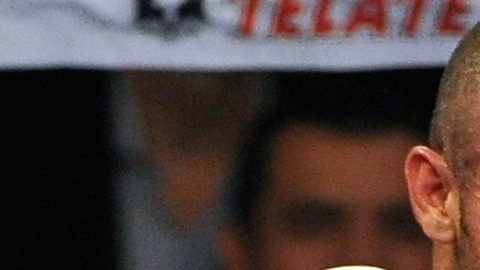 El púgil mexicano Ray Beltran expondrá su título de los Ligeros este sábado en Glendale.  (Foto: David Becker/Getty Images)