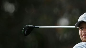 Stephen Curry participa en el Ellie Mae Classic en Hayward, California.  (Foto: Lachlan Cunningham/Getty Images)