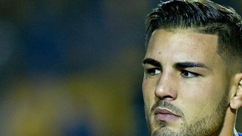 El francés Andy Delort, se metió en problemas con la justicia de su país. (Foto: Imago7/José Macías)