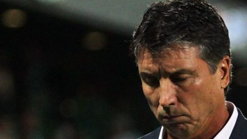 Se va por problemas personales: Robert Dante Siboldi deja el banquillo de Santos. (Foto: Imago7)