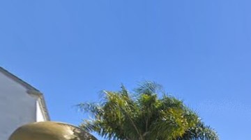 La víctima fue encontrada en la cuadra 100 de la calle East Kelso.