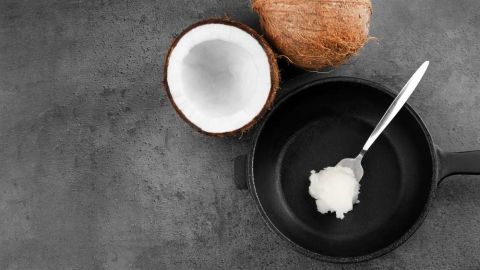 El aceite de coco es el nuevo villano.